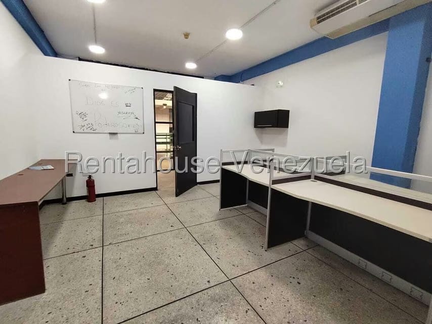 Comercial (Oficina) en Venta en Sector Centro, Carabobo - 17