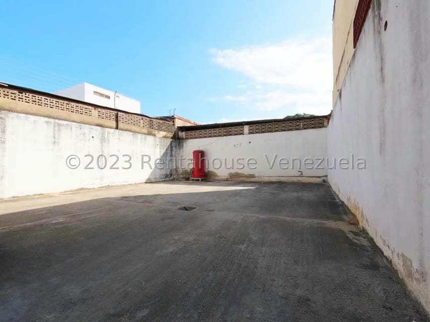 Comercial (Edificio) en Venta en Centro, Lara - 7