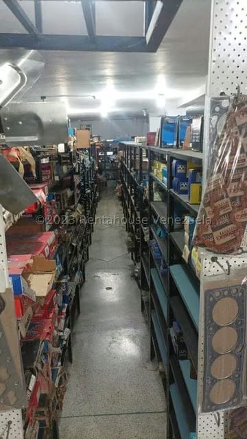 Comercial (Local Comercial) en Alquiler en Guarenas, Miranda - 6