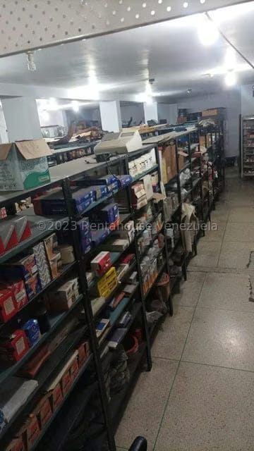Comercial (Local Comercial) en Alquiler en Guarenas, Miranda - 7