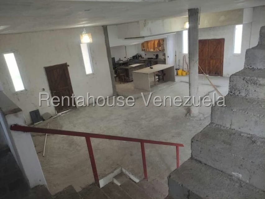 Casa (Multipes Niveles) en Venta en Los Guayabitos, Distrito Metropolitano - 4