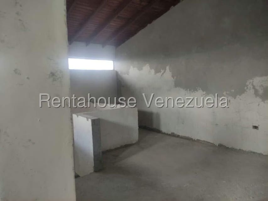 Casa (Multipes Niveles) en Venta en Los Guayabitos, Distrito Metropolitano - 5