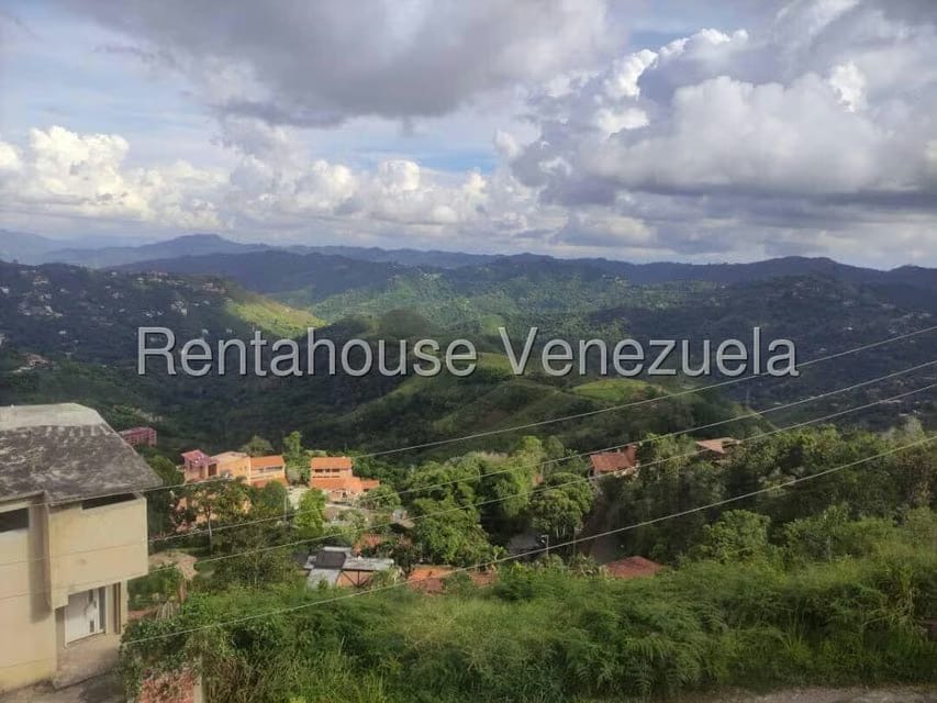 Casa (Multipes Niveles) en Venta en Los Guayabitos, Distrito Metropolitano - 8