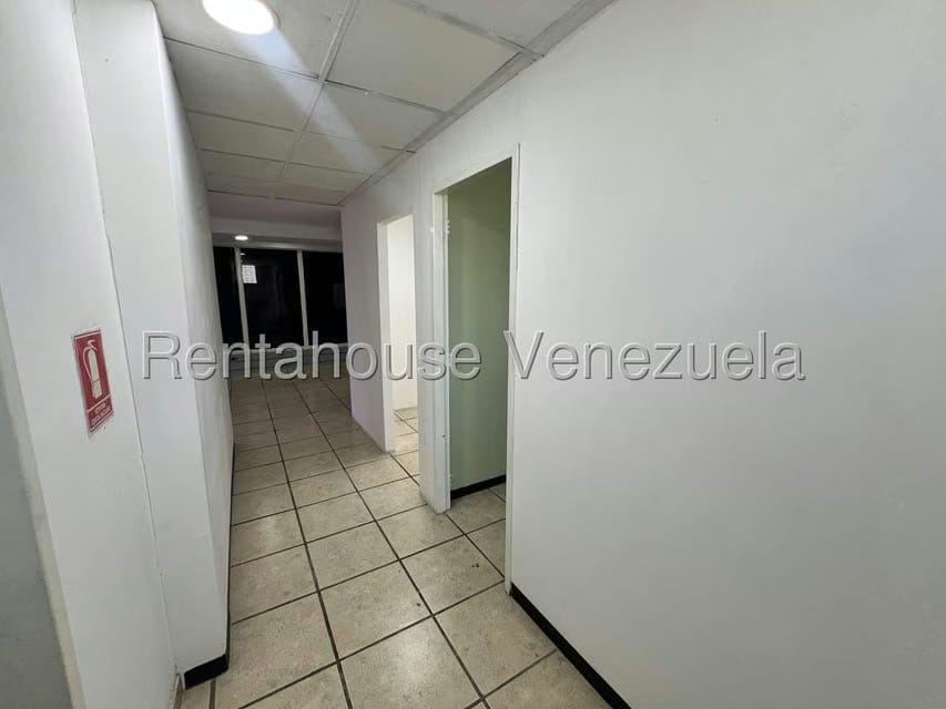 Comercial (Local Comercial) en Alquiler en Avenida Mariño, Aragua - 11