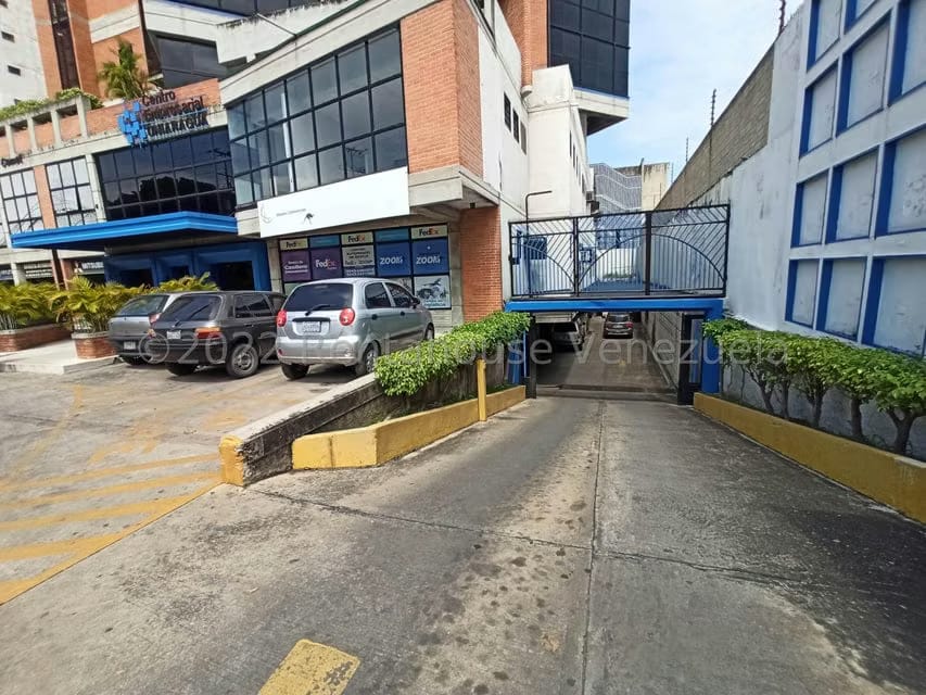 Comercial (Local Comercial) en Alquiler en Avenida Mariño, Aragua - 29