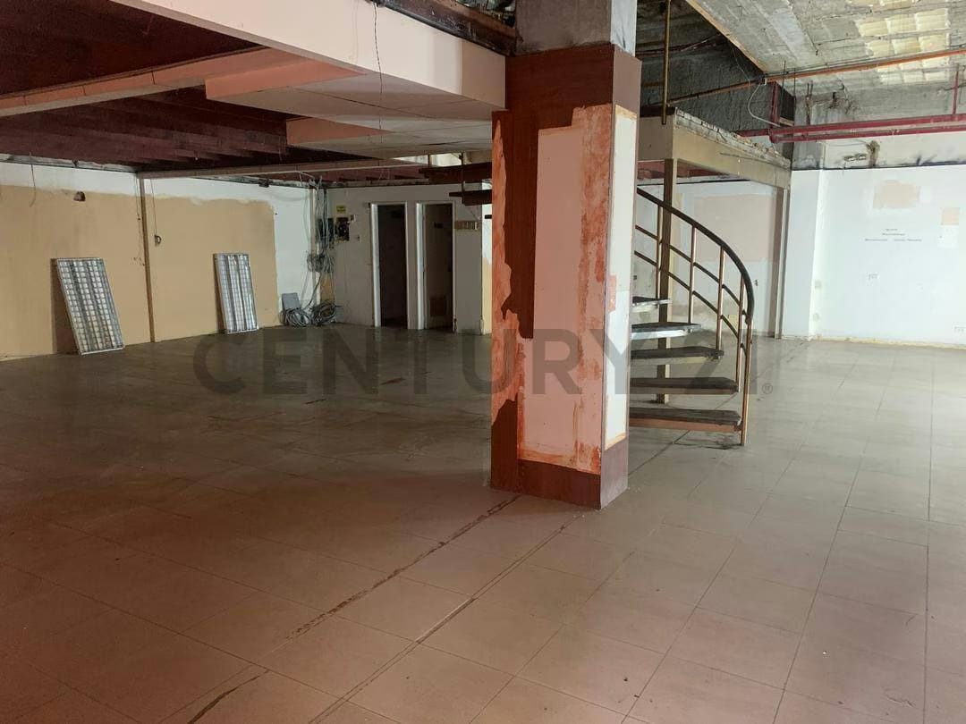 Local Comercial en Alquiler