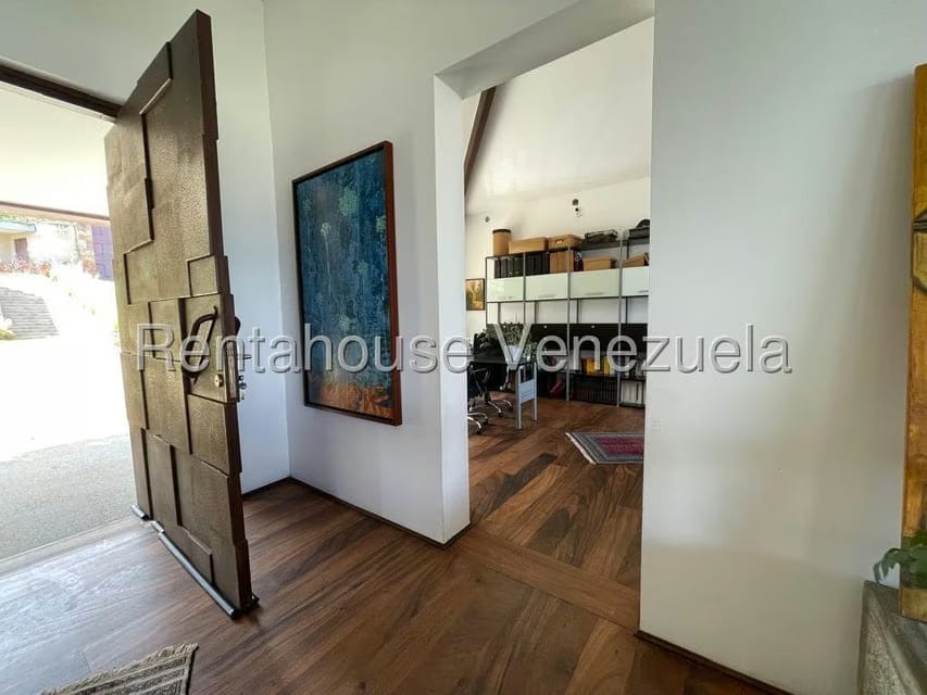 Casa (Multipes Niveles) en Venta en La Trinidad, Distrito Metropolitano - 3