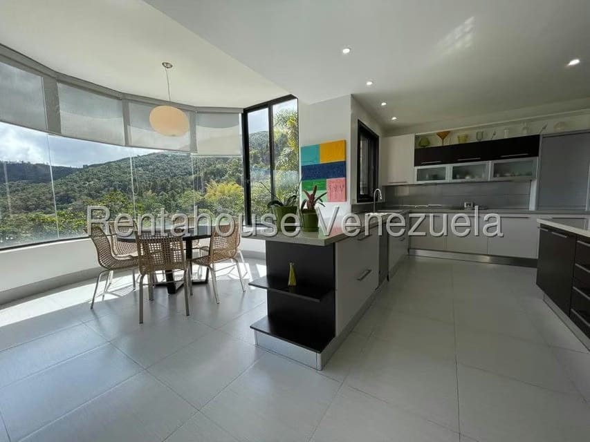 Casa (Multipes Niveles) en Venta en La Trinidad, Distrito Metropolitano - 23