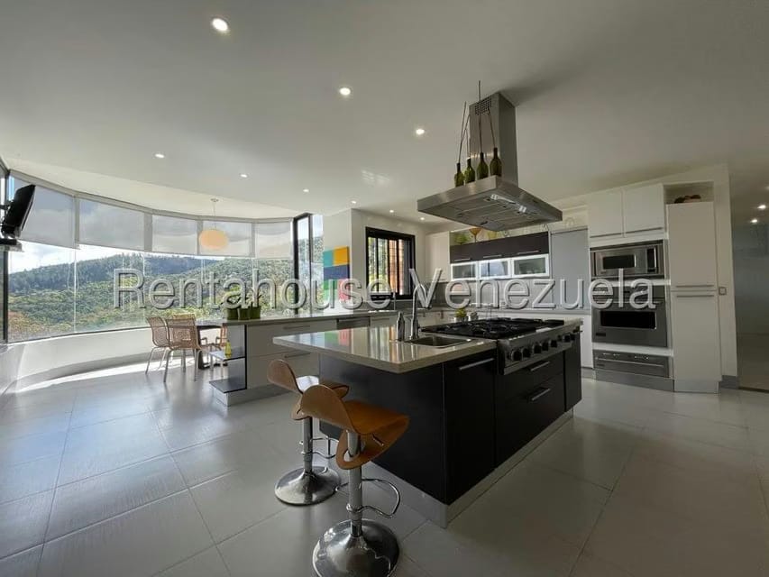 Casa (Multipes Niveles) en Venta en La Trinidad, Distrito Metropolitano - 25