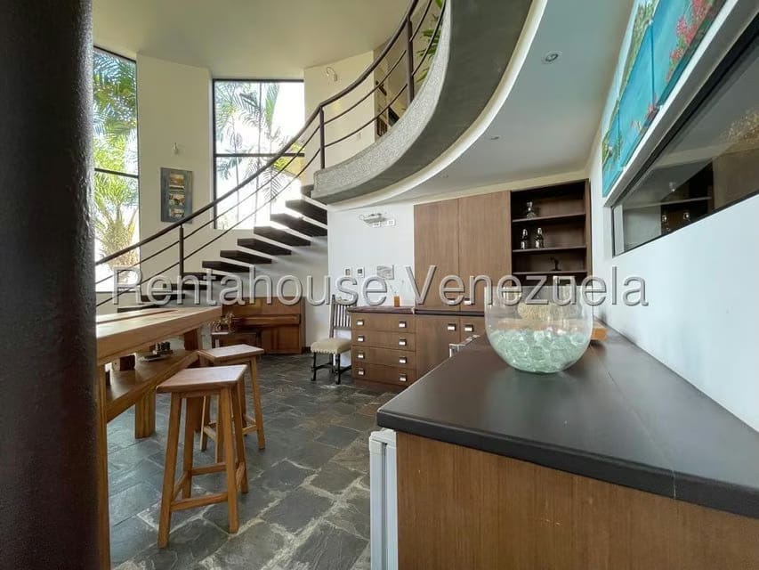 Casa (Multipes Niveles) en Venta en La Trinidad, Distrito Metropolitano - 31