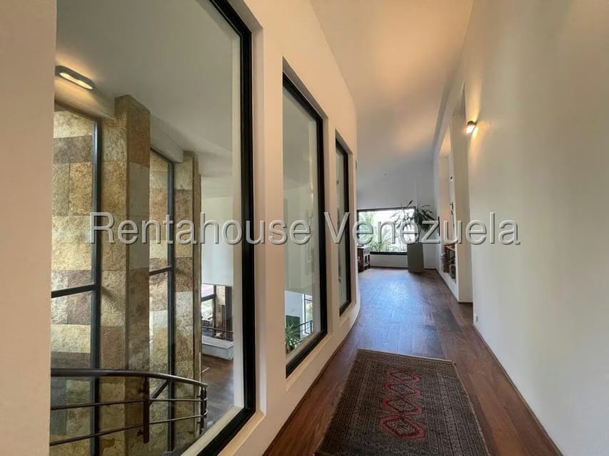 Casa (Multipes Niveles) en Venta en La Trinidad, Distrito Metropolitano - 39
