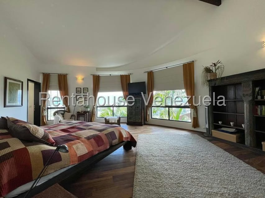 Casa (Multipes Niveles) en Venta en La Trinidad, Distrito Metropolitano - 41