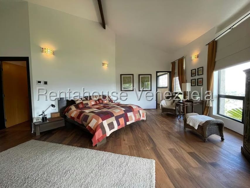 Casa (Multipes Niveles) en Venta en La Trinidad, Distrito Metropolitano - 43