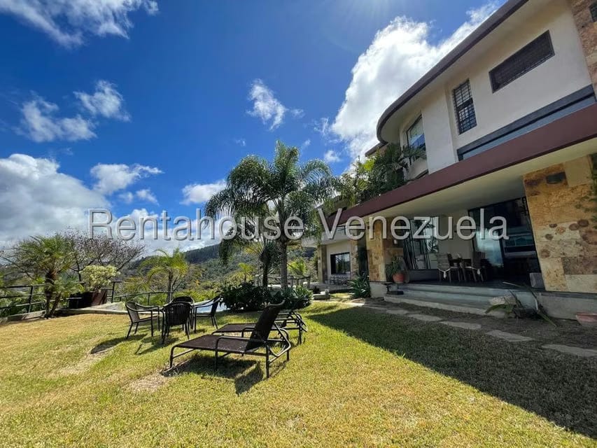 Casa (Multipes Niveles) en Venta en La Trinidad, Distrito Metropolitano - 53