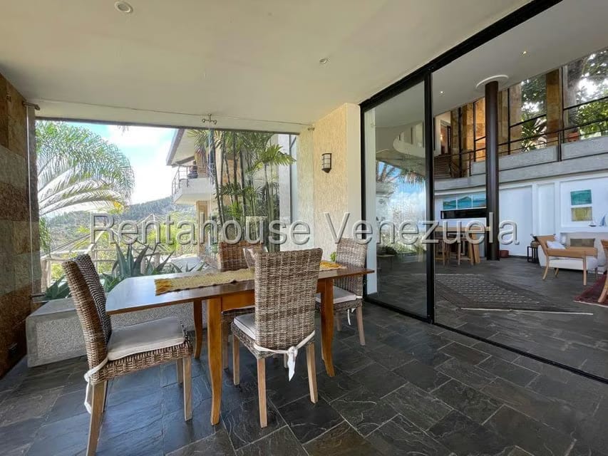 Casa (Multipes Niveles) en Venta en La Trinidad, Distrito Metropolitano - 56
