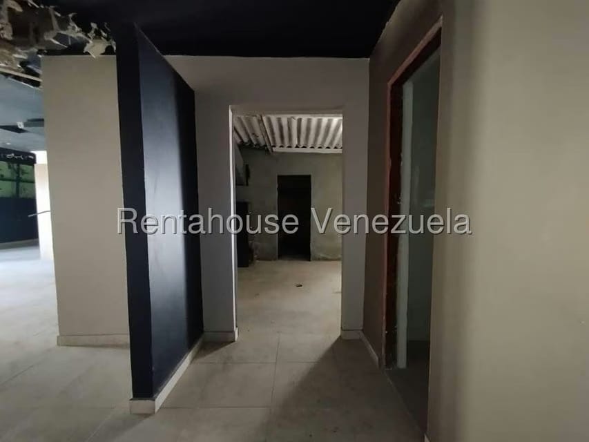 Comercial (Local Comercial) en Venta en Caja de Agua, Falcon - 11
