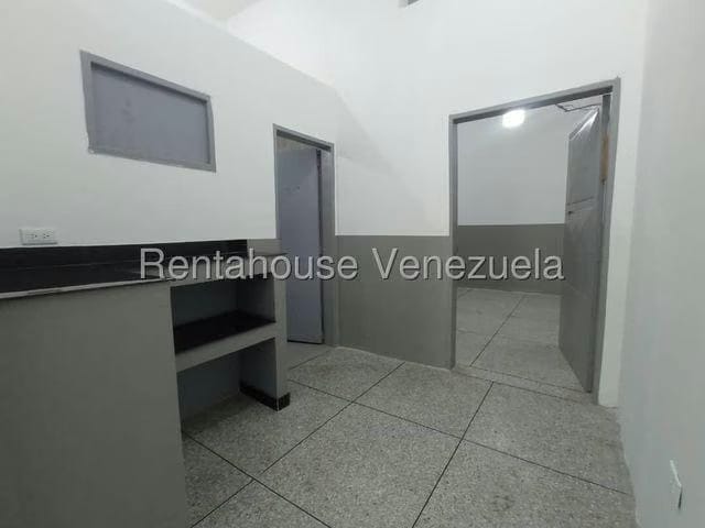 Local en Venta - Centro Guacara - Estado Carabobo - 5