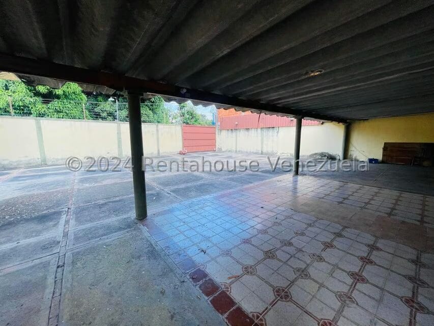 Comercial (Edificio) en Venta en La Goajira, Portuguesa - 23