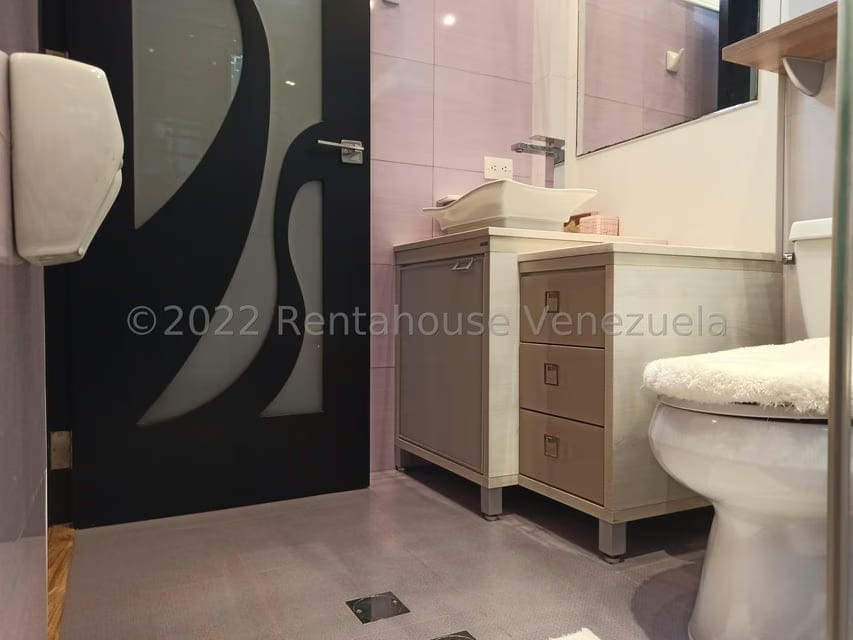 Casa (Duplex) en Venta en Lomas de Palmarito, Aragua - 48