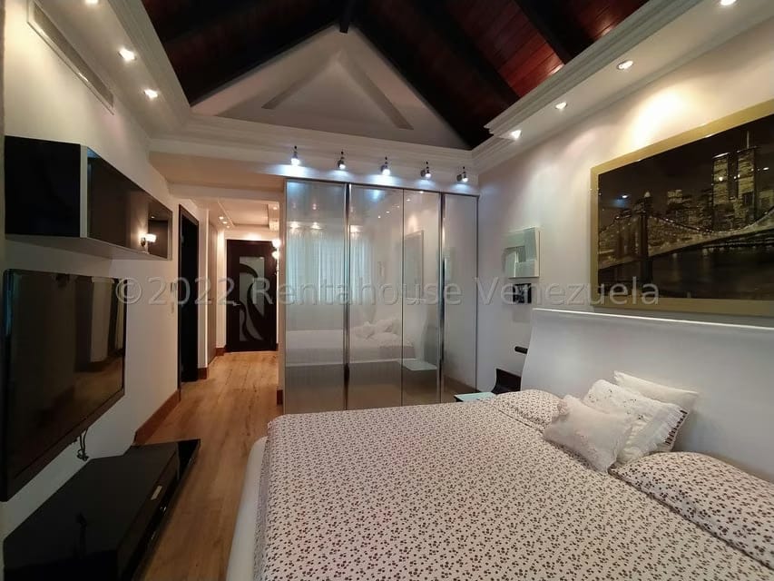 Casa (Duplex) en Venta en Lomas de Palmarito, Aragua - 58