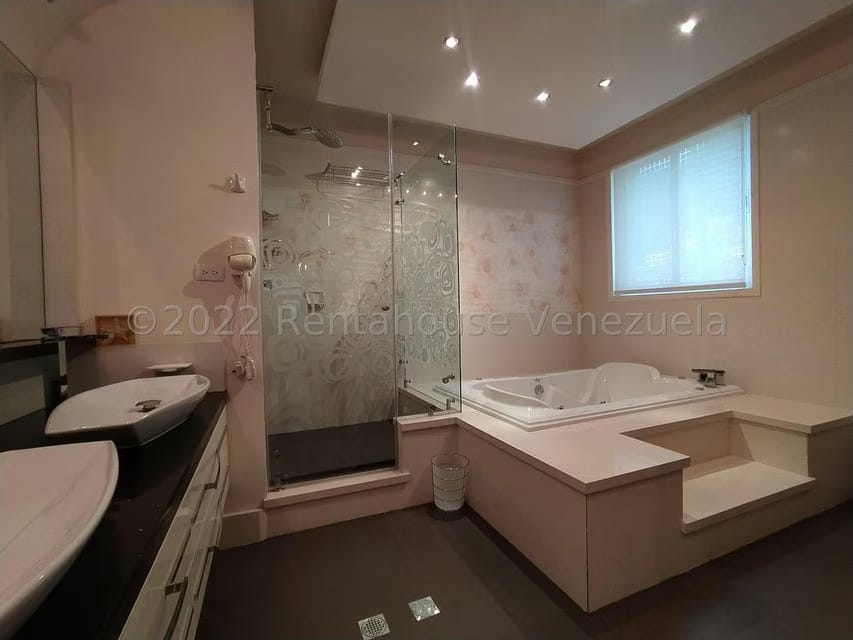 Casa (Duplex) en Venta en Lomas de Palmarito, Aragua - 67