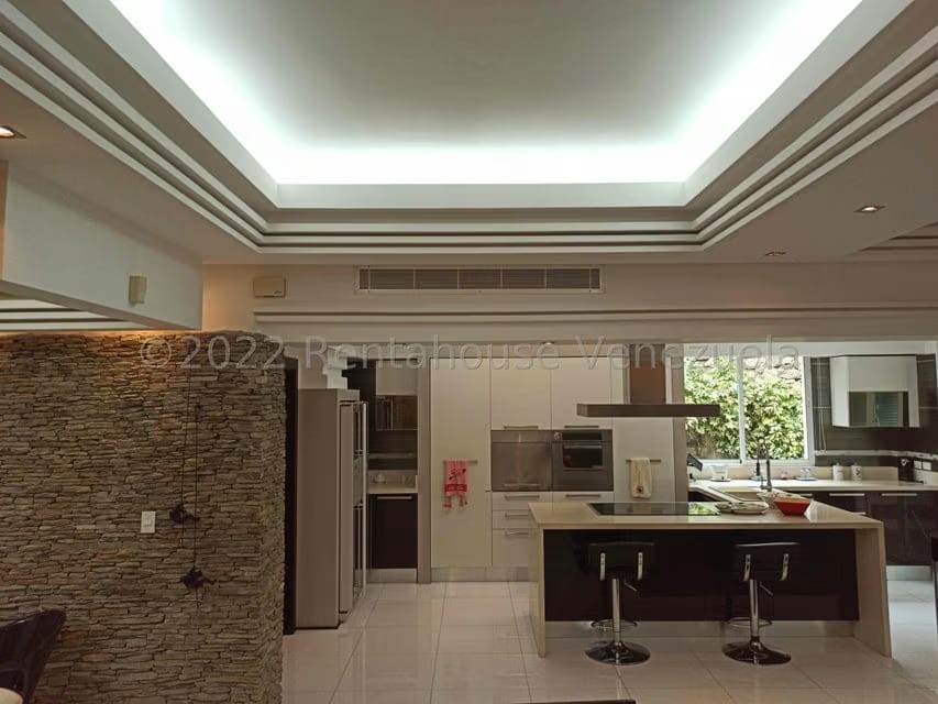 Casa (Duplex) en Venta en Lomas de Palmarito, Aragua - 8