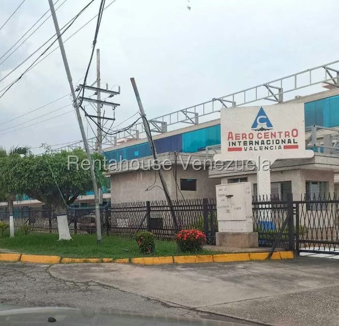 Comercial (Oficina) en Venta en Zona Industrial, Carabobo