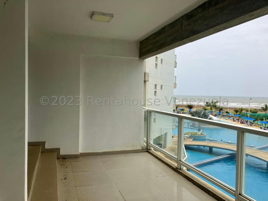 Apartamento (1 Nivel) en Venta en Agua Sal, Miranda - 8