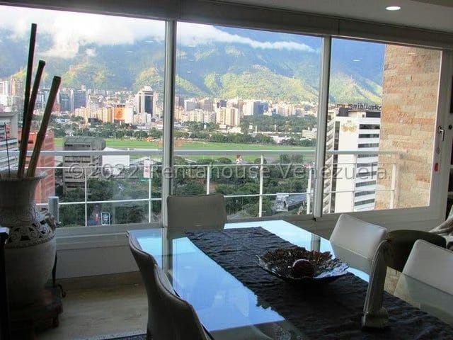 APARTAMENTO EN VENTA – ELENA MARIN NOBREGA