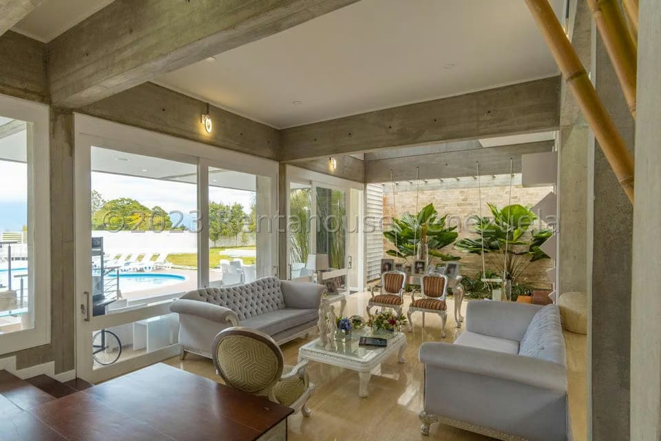 Casa (1 Nivel) en Venta en La Lagunita Country Club, Distrito Metropolitano - 3