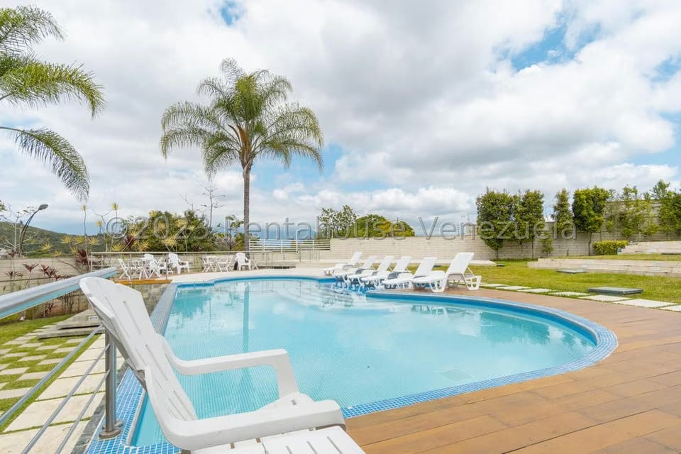 Casa (1 Nivel) en Venta en La Lagunita Country Club, Distrito Metropolitano - 10
