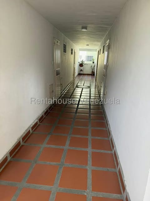 Apartamento (1 Nivel) en Venta en La Sabana, Miranda - 2