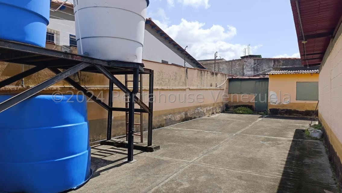 Comercial (Local Comercial) en Venta en Montecristo, Distrito Metropolitano - 19