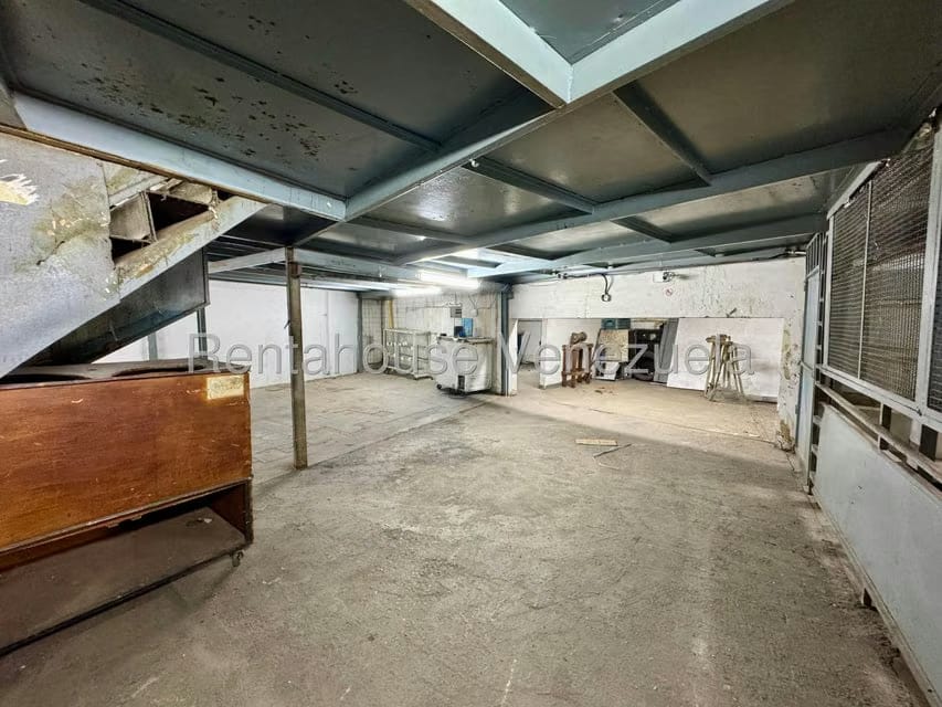 Comercial (Local Comercial) en Alquiler en Catia, Distrito Metropolitano - 12