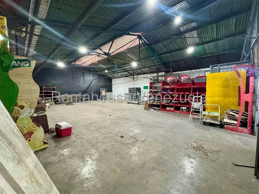 Comercial (Local Comercial) en Alquiler en Catia, Distrito Metropolitano - 15