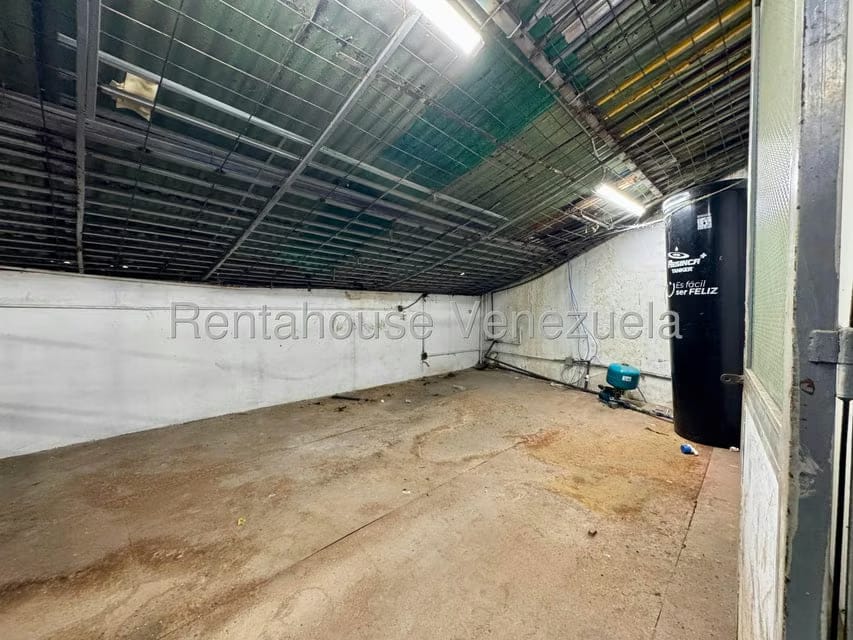 Comercial (Local Comercial) en Alquiler en Catia, Distrito Metropolitano - 19