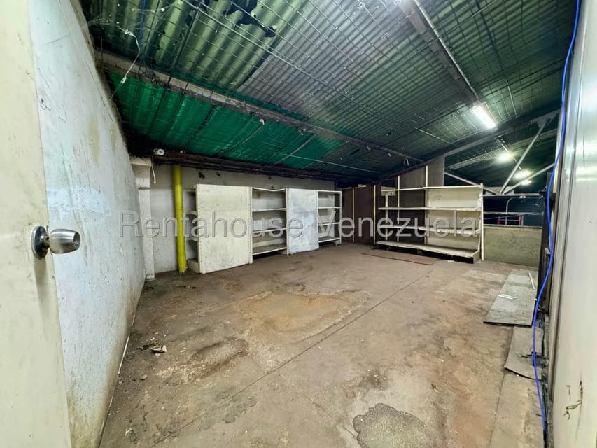 Comercial (Local Comercial) en Alquiler en Catia, Distrito Metropolitano - 22