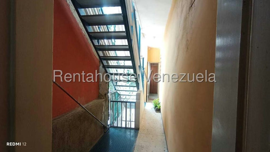 Casa (1 Nivel) en Venta en Centro, Miranda - 21