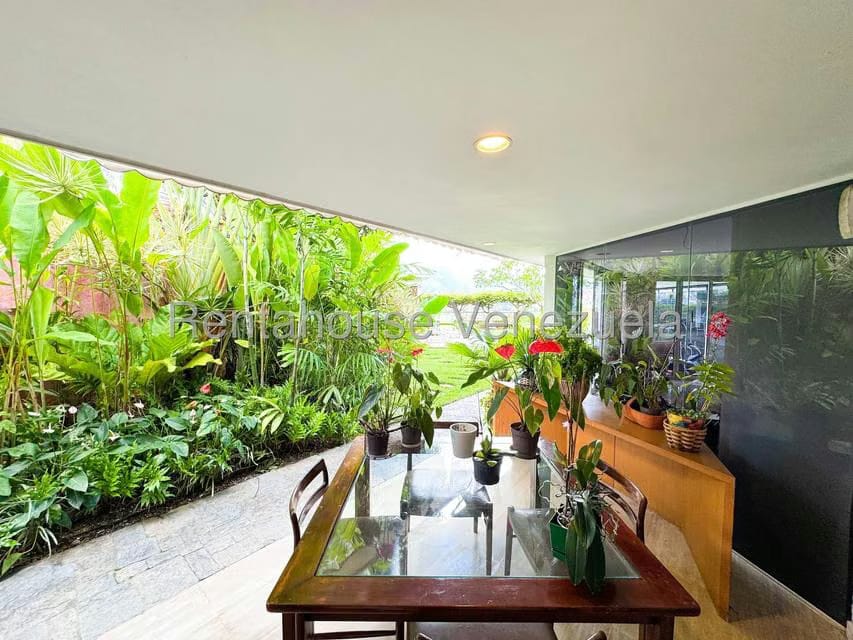 Casa (Multipes Niveles) en Venta en Macaracuay, Distrito Metropolitano - 20