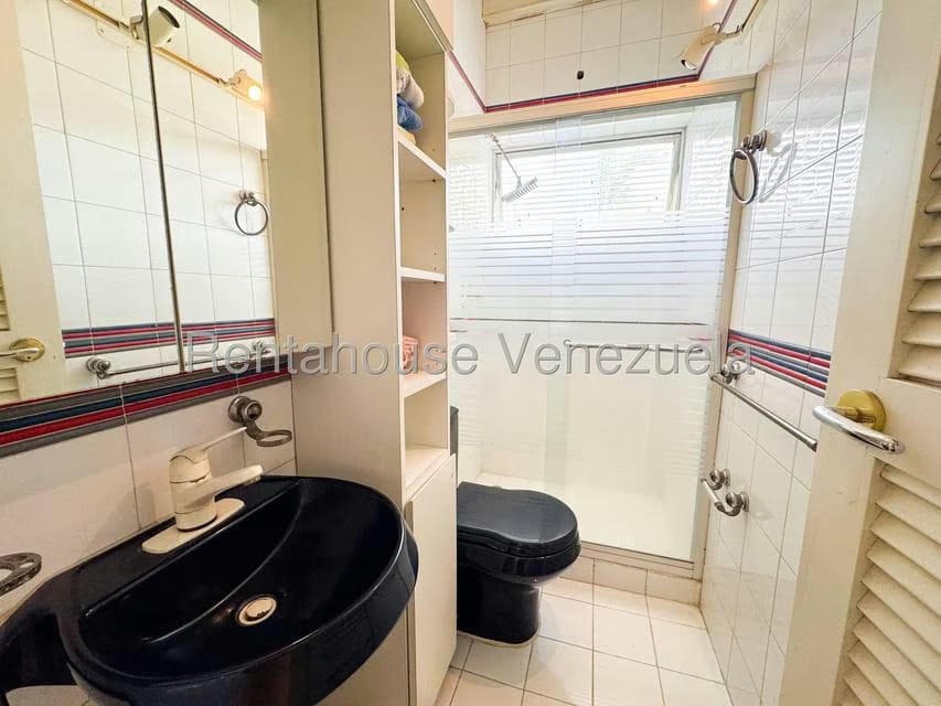 Casa (Multipes Niveles) en Venta en Macaracuay, Distrito Metropolitano - 46
