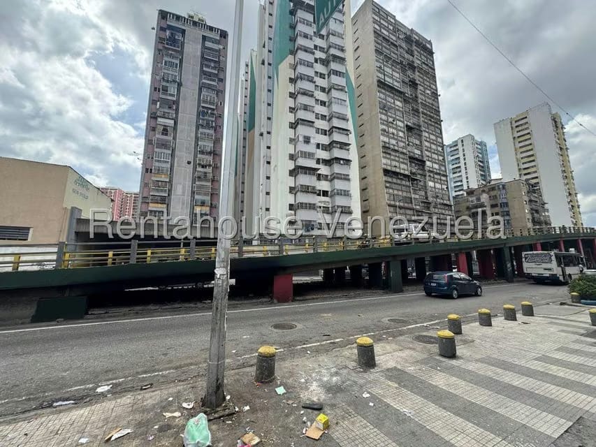Comercial (Local Comercial) en Venta en Parroquia San Juan, Distrito Metropolitano - 12