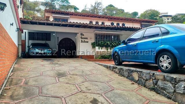 CASA EN VENTA-SELENE MARIN NOBREGA- MLS#23-2225