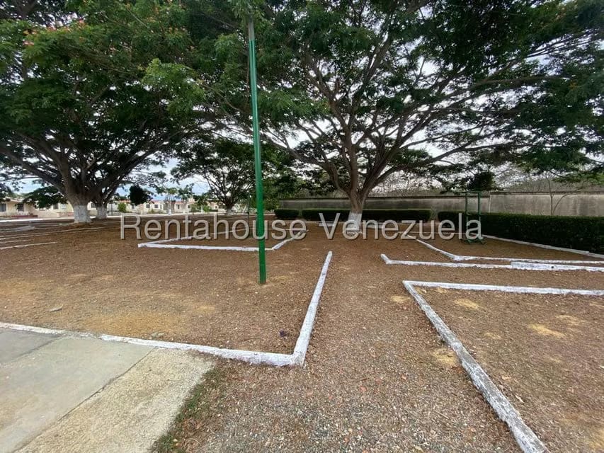 Casa (1 Nivel) en Venta en La Ensenada, Lara - 37