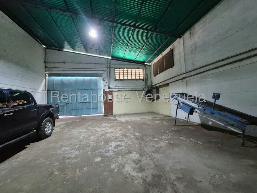 Comercial (Galpon - Deposito) en Venta en Los Naranjos, Aragua - 2