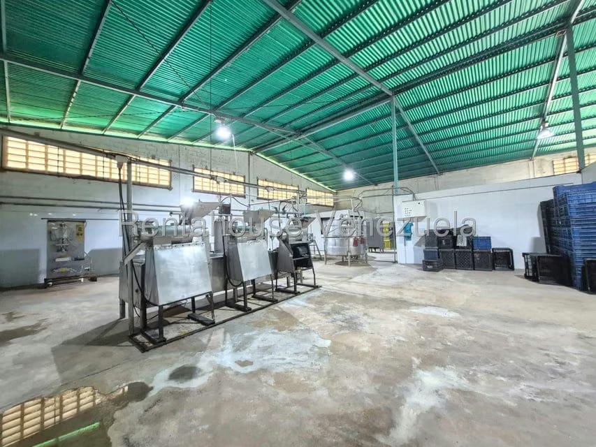 Comercial (Galpon - Deposito) en Venta en Los Naranjos, Aragua - 24