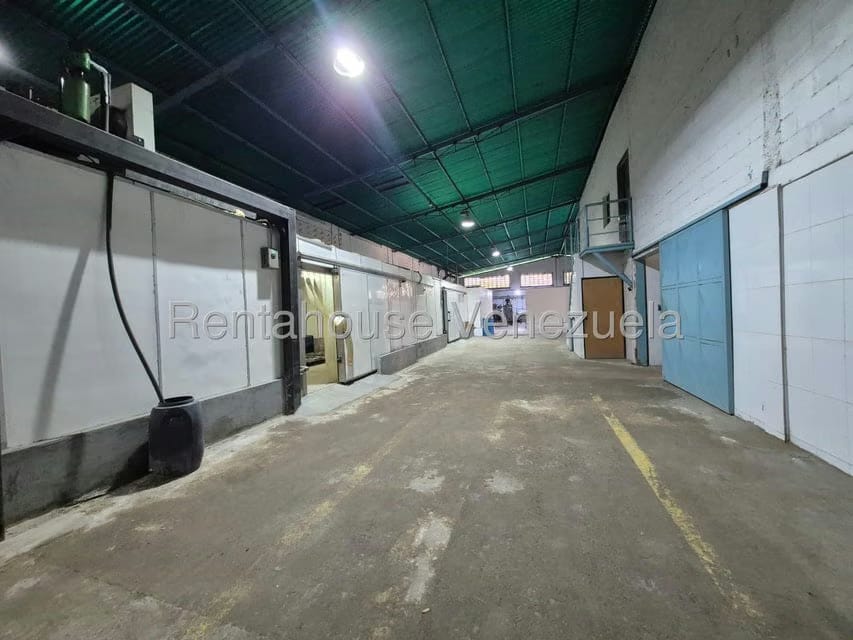 Comercial (Galpon - Deposito) en Venta en Los Naranjos, Aragua - 5