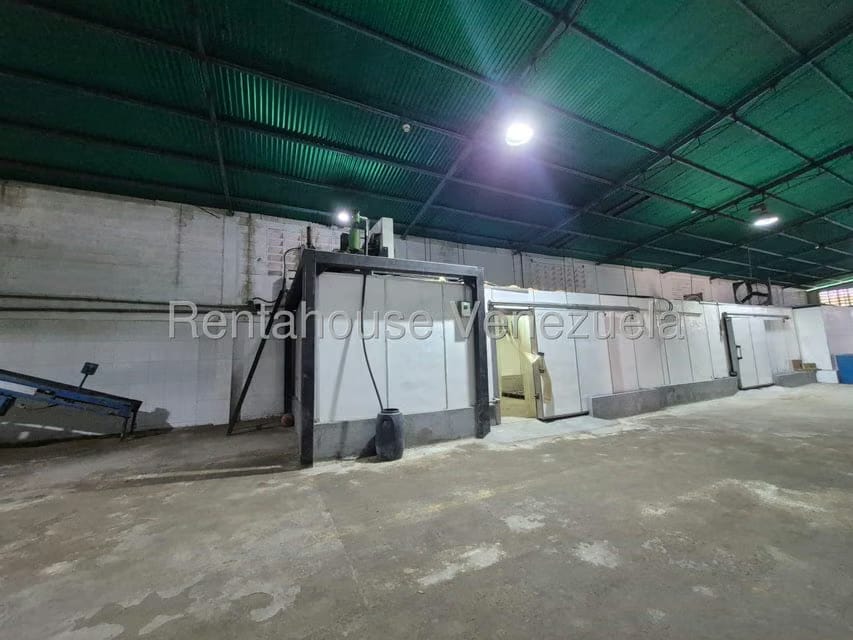 Comercial (Galpon - Deposito) en Venta en Los Naranjos, Aragua - 6