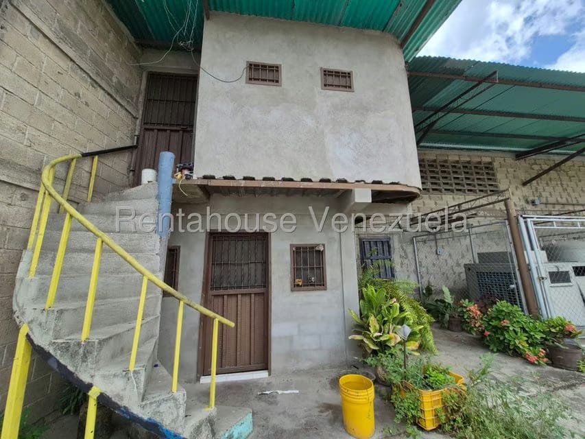 Comercial (Galpon - Deposito) en Venta en Los Naranjos, Aragua - 66