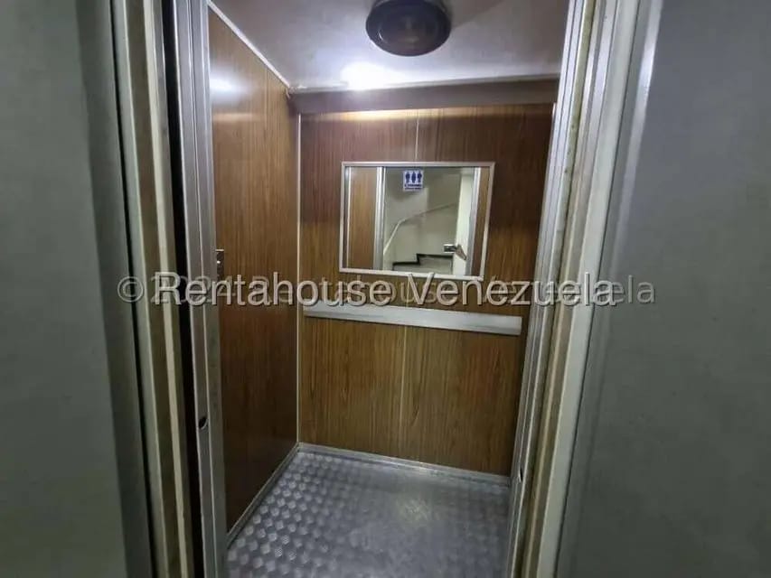 Apartamento (1 Nivel) en Venta en Parroquia Altagracia, Distrito Metropolitano - 20