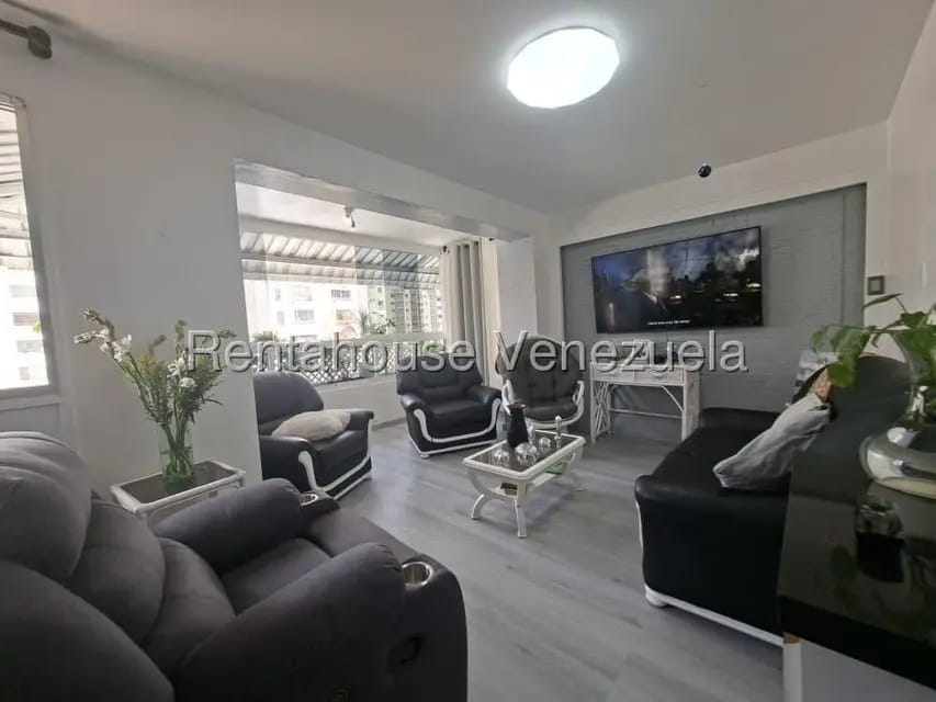Apartamento (1 Nivel) en Venta en Parroquia Altagracia, Distrito Metropolitano - 5